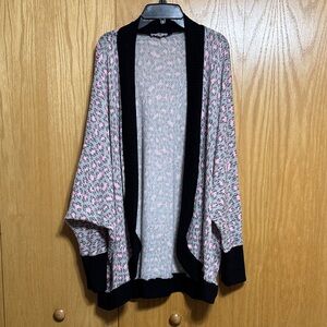 white birch Pink & Black Open-Front Cardigan